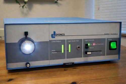 Dyonics autobrite illuminator - autobrite,