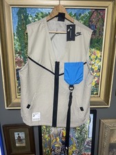 NIKE SPORTSWEAR WOVEN GILET