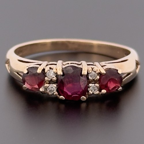 9ct yellow gold - gold, &