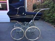 Silver Cross Kensington Pram - Navy: 1970s vintage. In need of TLC - Bargain!