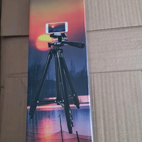 Compact travel tripod to - travel,