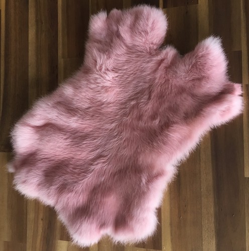 Pink rabbit skin - 1x, fur