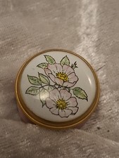 Crummles Enamel Pill Box