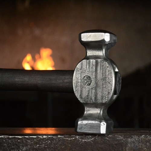 Hand forged rounding - rounding, hammer