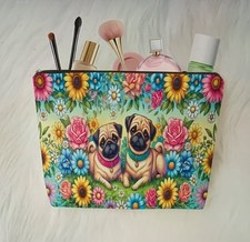 PUG PUPPIES MAKE-UP/TOILETRY