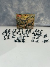 Vintage 70s Airfix Model Soldiers HO/OO 1/72 Scale WW2 German Infantry 44 Pieces