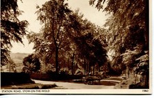 Pony & Trap on Station Road