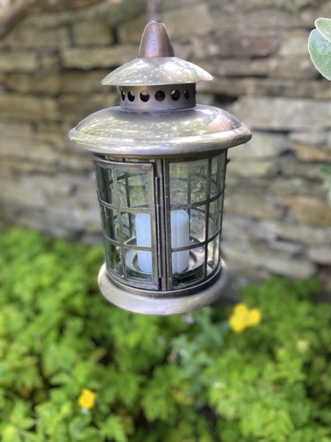 Metal glass hanging standing - &,