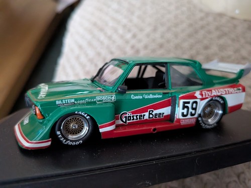 Quartzo bmw 320 - 1:43, gr.5