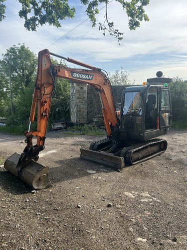 2010 doosan dx55 ton - dx55,