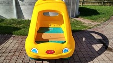 Step 2 Snooze 'n Cruise Yellow