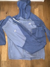 nike tech fleece old season