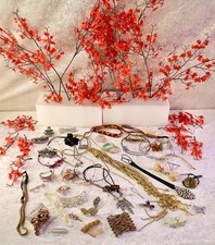 Large Mixed Lot Used Hair Accessories – Ideal for Recycling, Crafts  Lot HA06