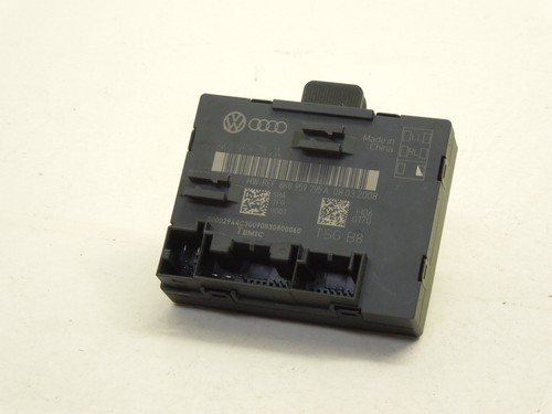 Audi rear door - b8,