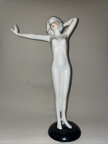 Lovely nude german mid - nude,