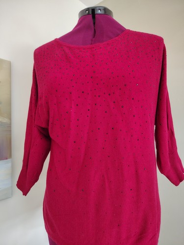 Maroon jumper with - maroon,