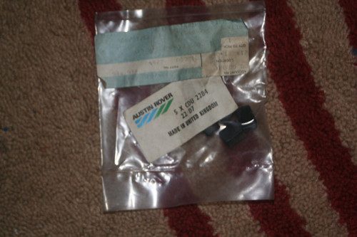 Nos rover rubber cap - x,