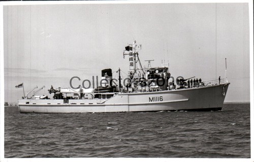 Royal navy minesweeper - navy,