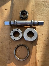 Shimano Via Bottom Bracket