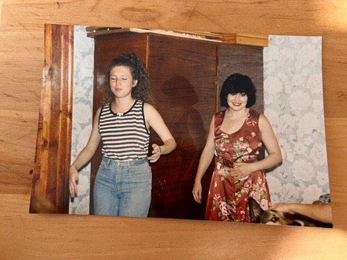 1990s curly woman - 1990s,
