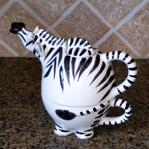 Zebra tea for one teapot - for,