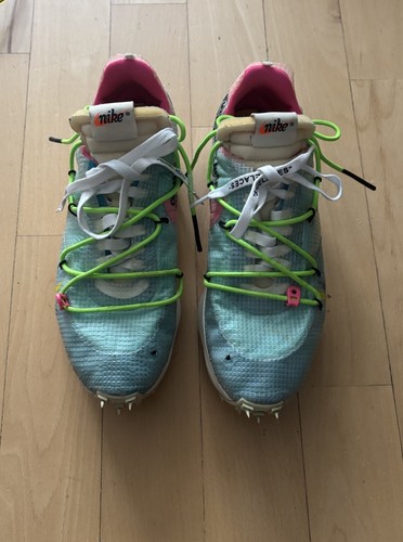 Size off white - x, vapor