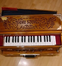 Exclusive Guru Soundz Kolkata 3 Set Scale Changer Folding Harmonium