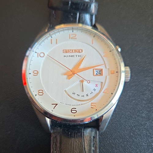 Seiko kinetic 5m84 0ac0 42mm - seiko,
