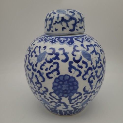 Large oriental blue white - large,