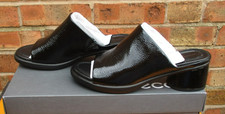 Ladies Ecco Open Toe Shoe / Sandal Patent Black Block Heel UK 5.5 New In A Box