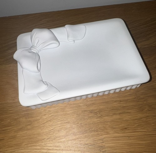Maxx bow soap dish - maxx,