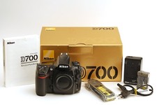 Nikon D700 DSLR body / body