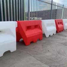 Road traffic barrier, 1m water