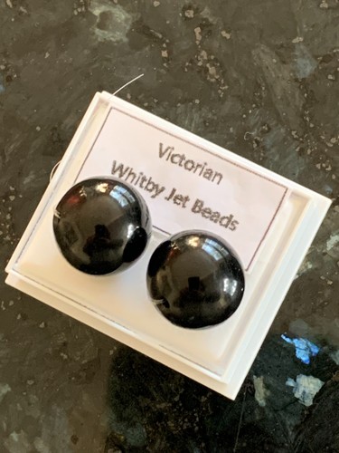Victorian whitby jet beads - victorian,