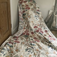 Colefax And Fowler Lillies And