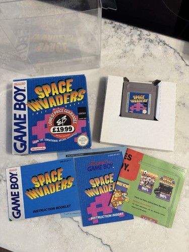 Space invaders nintendo - space,