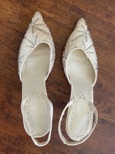 Wedding Or Party Shoes Women's Size 5 With beaded Detail And Kitten Heal
