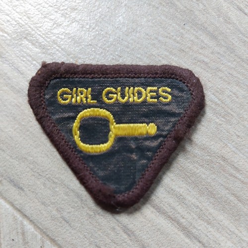 Vintage girl guide brownie - vintage,