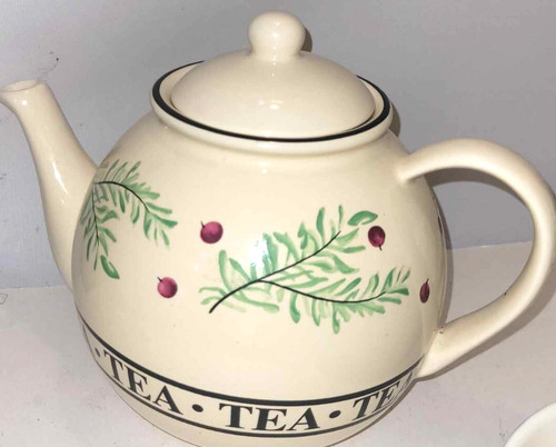 Vintage teapot rayware - ,