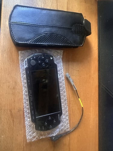 Sony psp 2000 console - 2000, with