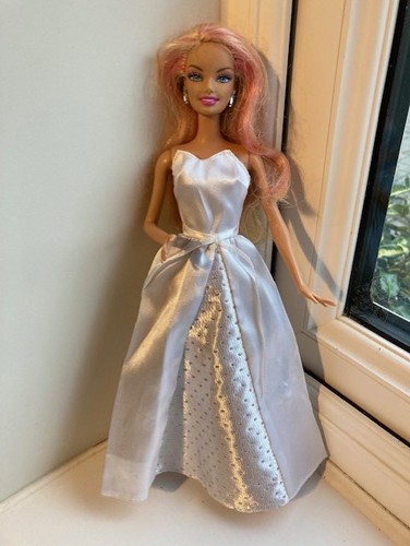 Vintage barbie dolls clothes - vintage,