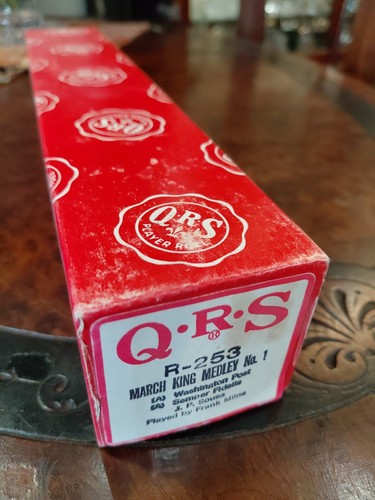 Qrs pianola roll - roll, king