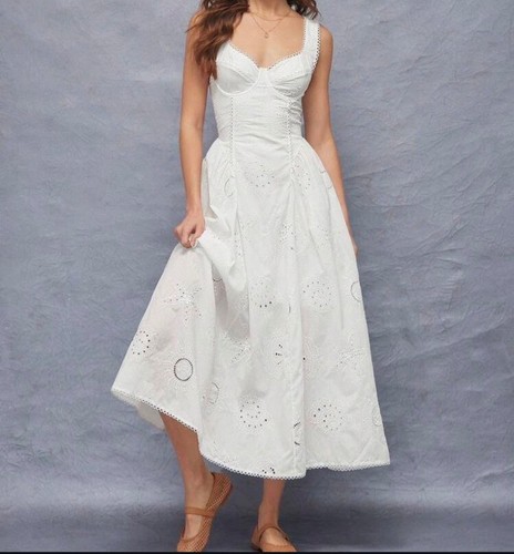 White summer seashell - white,