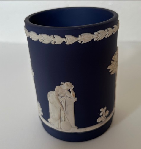 Wedgwood portland blue small - portland,