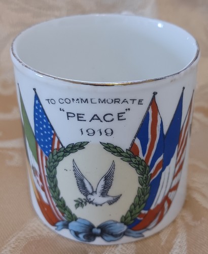 Aynsley 1919 commemorative