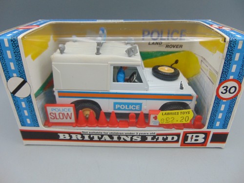 Britains 9610 police land - britains,