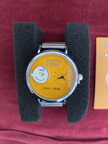 Peanuts snoopy friends - &,