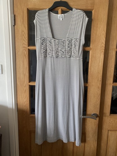 Masai stretchy pull dress - stretchy, on