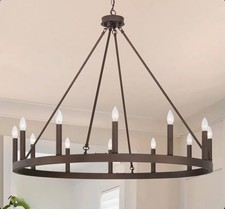 12-Light Wagon Wheel Candle