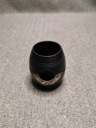Silver strip ebony - silver,
